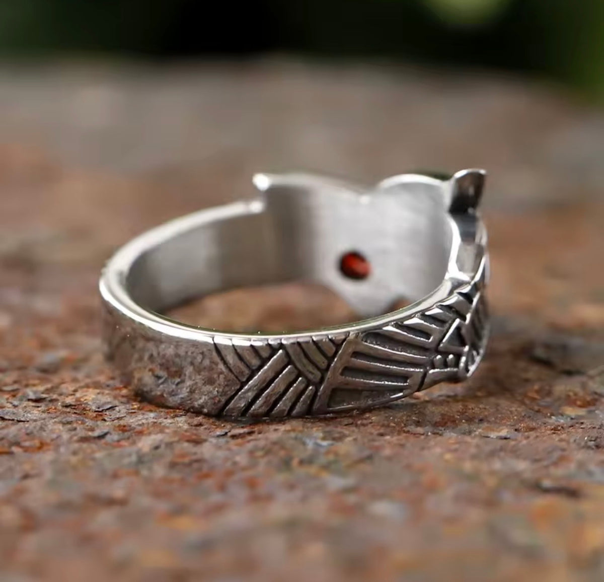 Wolf Celtic Ruby Stoned Ring