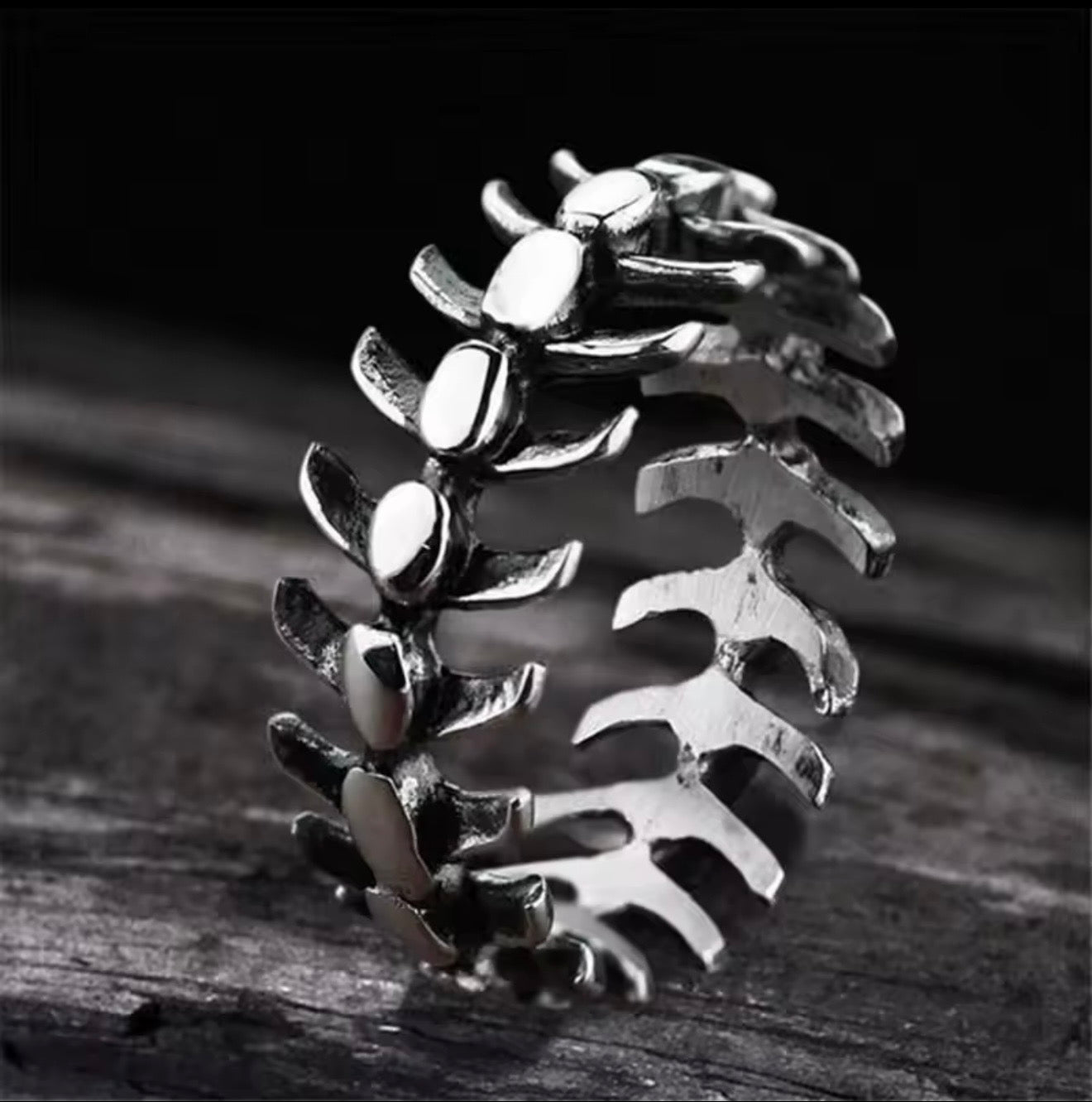 Spine Vertebrae Ring