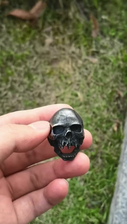 Dark Steel Series Skull Ring💀🏴‍☠️